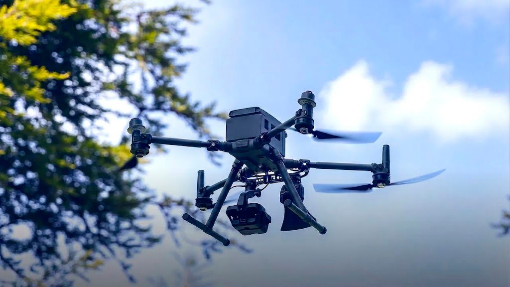 DJI Matrice 350 RTK — тяжёлый ударный мультикоптер