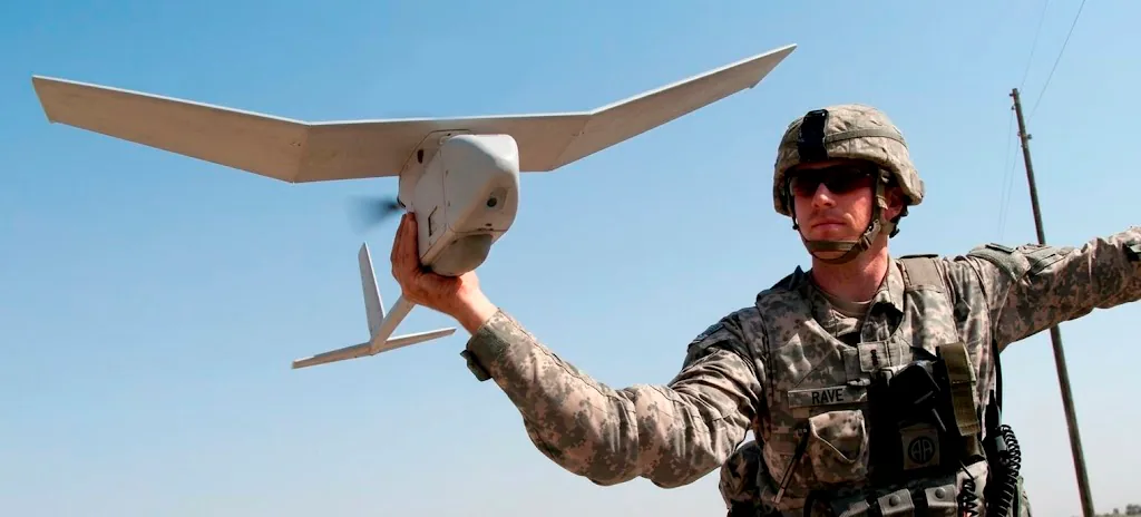 RQ-11 Raven — разведывательный БПЛА, деталь конструкции